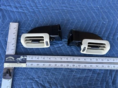 Volvo XC70 S80 B 2008-2013 pilar HVAC par de ventilación calefacción aire acondicionado L y R bronceado OEM #4342E Foto 1 de 4