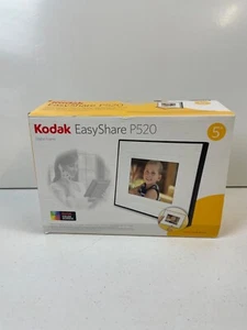Kodak Easyshare P520 Digital Photo Frame 5 inch LCD screen, white. SD or USB - Picture 1 of 6