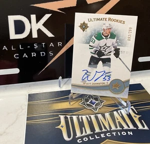 WYATT JOHNSTON RC AUTO 2022-23 ULTIMATE COLLECTION ROOKIES autógrafo novato/299 - Imagen 1 de 4
