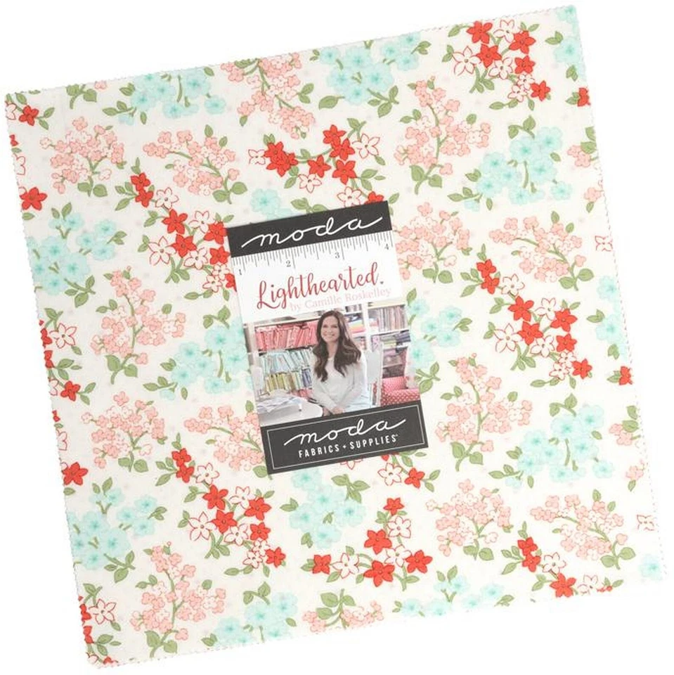 Lighthearted Moda Layer Cake, 42 - 10" tela precortada edredón cuadrados por Camille Ro Foto 1 de 3