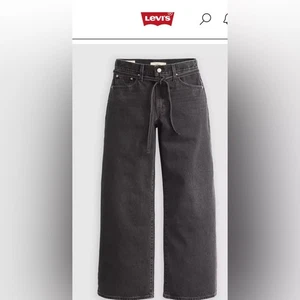 NEW LEVI’S PREMIUM XL STRAIGHT WIDE BELTED BLACKISH MID RISE DENIM JEANS 25x31 - Picture 1 of 16