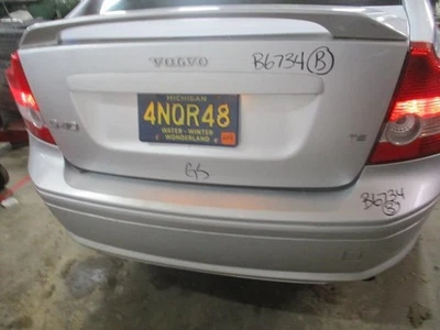 S40       2005 Keys/Latches/Locks 353598 - Image 1 of 4