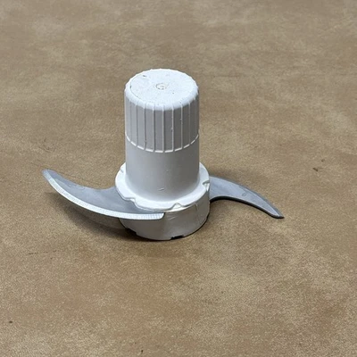 Procesador de alimentos Krups Master Pro Plus hoja 704 sin astillas ni grietas Foto 1 de 3