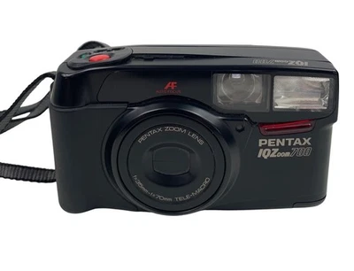 Pentax IQZoom 700 35mm point-and-shoot film camera - Image 1 of 4