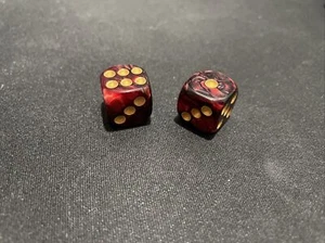 Beautiful Vampiric Embrace Boardgame Six sided Dice - Picture 1 of 3