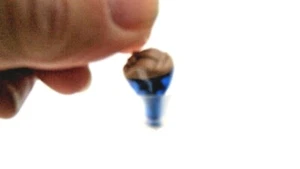 TINY IN EAR I T C HEARING AMPLIFIER LEFT EAR 3 PROGRAMS  312 battery USA - Picture 1 of 4