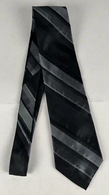 Corbata de cuello Zylos Platinum George Machado 3,75" x 58" a rayas plateadas/negras 100 % seda Foto 1 de 4