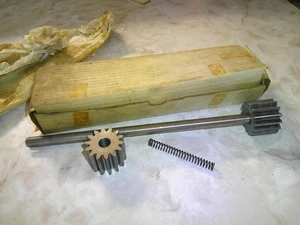 NORS Republic Oil Pump Repair Kit 1953 Buick Centruy & Roadmaster 1954 1955 1956 - Picture 1 of 4