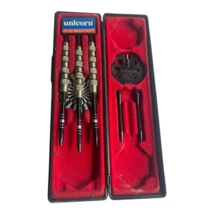 Vintage Unicorn  3 Dart Set Case w/ 3 flight sets 2000 - Picture 1 of 7