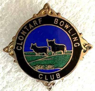 Clontarf Bowling Club - Vintage Enamel Lapel Badge - Dublin, Ireland - Image 1 of 2