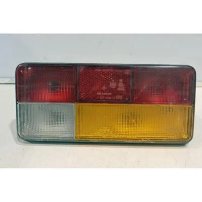 LÁMPARA TRASERA DERECHA PARA ALFA ROMEO ALFETTA (72-84) 1,6 BER. 4P/B/1570CC. 1972 Foto 1 de 4