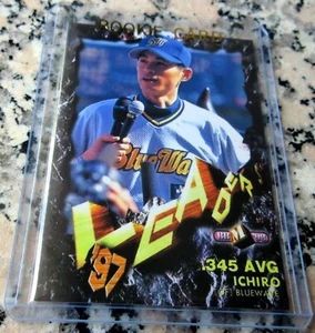 ICHIRO SUZUKI 1998 BBM Rookie Card RC Japan Mariners Yankees 4000 Hits HOF🔥🔥$ - Picture 1 of 2