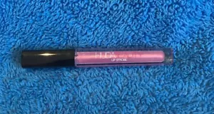 Huda Beauty Metallic Lip Strobe Gloss - Full Size - Snobby - MELB SELL - Picture 1 of 2