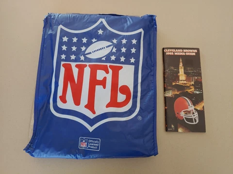 Vintage NFL Cleveland Browns Throw Blanket 58"x44" & 1982 Media Guide Football Cover