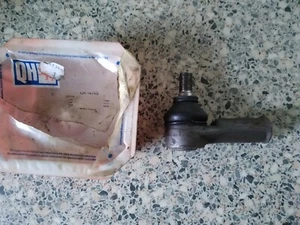 NUEVA PISTA DE DIRECCIÓN / EXTREMO DE VARILLA DE AMARRE - 8924177 - SE ADAPTA A: SAAB 99 Y 900 (1974-93) - Imagen 1 de 4