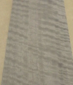 Eucalyptus Gray Figured wood veneer 4" x 9" raw no backing 1/42" thickness - Picture 1 of 2