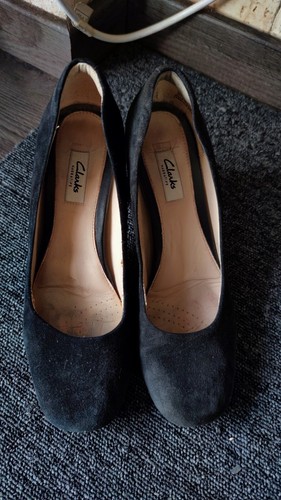 Scarpe corte Clarks nere con tacco misura 7 41 *GC*