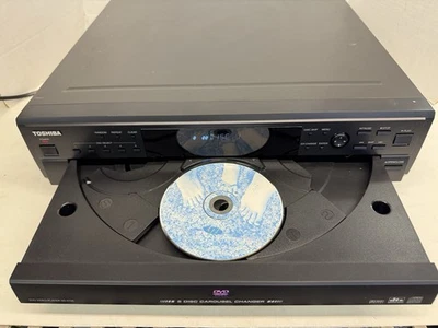 TOSHIBA DVD Player SD-2705U 5-Disc Carousel Changer Works. NO Remote - Image 1 of 4