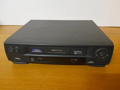 Samsung Lettore Vhs SV-2233X Non Funzionante Ricambi - Immagine 1 di 4