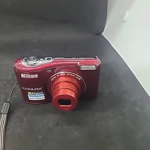 Nikon COOLPIX L32 20.1MP Digital Camera - Red / Tested Working - Picture 1 of 5