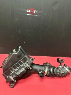 09-19 Nissan 370Z cupê limpador de ar esquerdo conjunto de entrada de caixa fabricante de equipamento original - Imagem 1 de 4