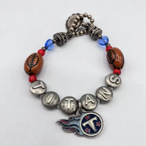 Tennessee Titans NFL Football Silver Tone Charm Bracelet 8" Cover