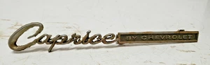 1967 Vintage Script Caprice By Chevrolet Trunk Emblem, OEM 7660654 - Imagen 1 de 5