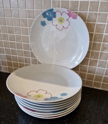 10 x Vintage Churchill Folk Floral 8" Salad/Dessert/Side Plates Mint Condition - Image 1 of 4