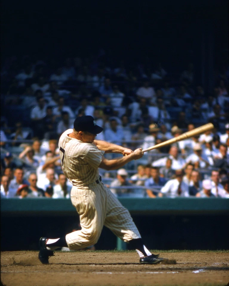 Foto 8x10 MICKEY MANTLE New York Yankees Jugador Más Valioso Bombarderos del Bronx Salón de la fama Foto 1 de 1