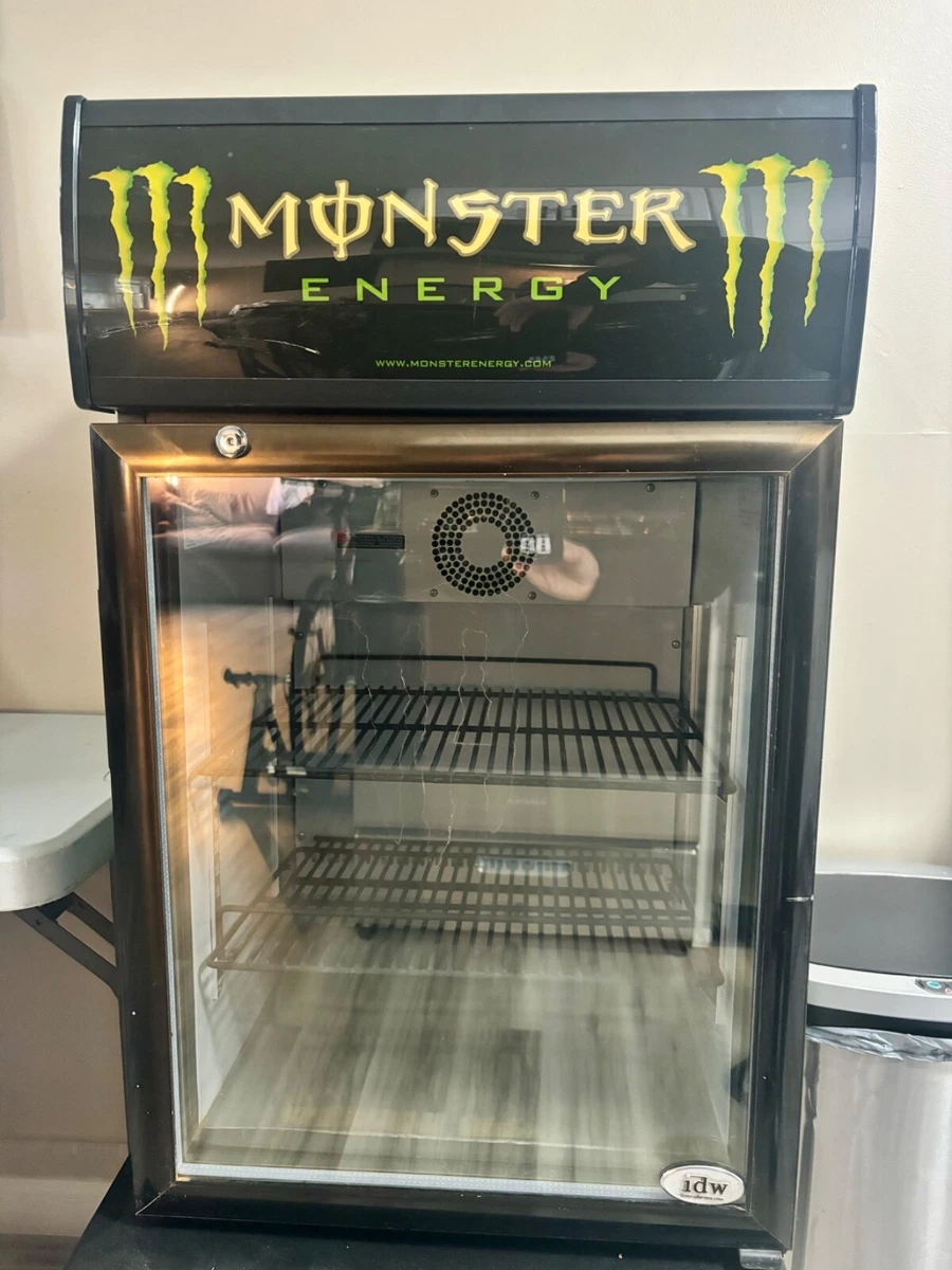 値下げMonster Energy カスタム冷蔵庫 ガラス扉&ライト付きUSED 値下げMonster Energy カスタム冷蔵庫 ガラス扉&ライト付きUSED 値下げ