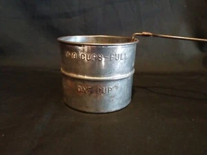 Vtg. 2 Cup Flour Sifter/Shaker, Made in the U.S.A., Metal - Picture 1 of 4