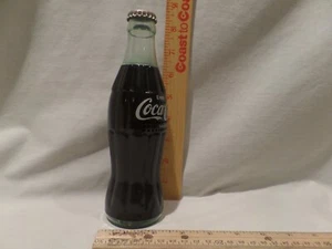 Radio AM con transistor en forma de botella de Coca Cola de colección de los años 70 Hong Kong - Imagen 1 de 6