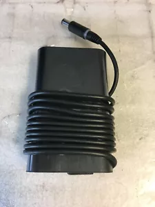 Lot of 5 Genuine Dell 65w Large Round Tip Charger - Picture 1 of 2