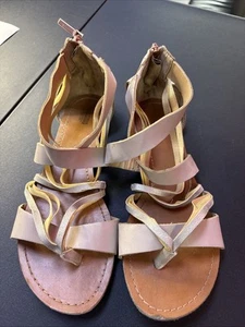 Mossimo Supply Co Sandals  Womans 7 - Picture 1 of 8