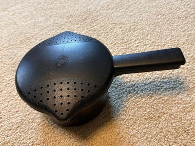 Pampered Chef 2776 Small Micro Cooker 1 Qt Black Microwave Steamer & Lid - Image 1 of 4