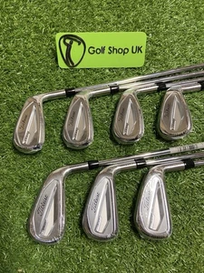 TITLEIST T350 IRONS 5-PW + 48° AMT TOUR RED R300 REGULAR FLEX BRAND NEW - Picture 1 of 9