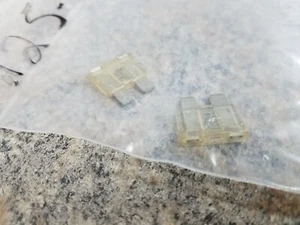 CUB CADET 725-3243 Fuse 25Amp PAIR - Picture 1 of 2