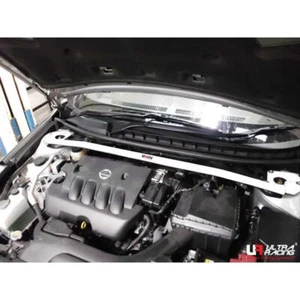 Barra de puntal delantera Ultra Racing para NISSAN ALTIMA L32A 2.5 V6 '07-'12 (UR-TW2-1695) - Imagen 1 de 5