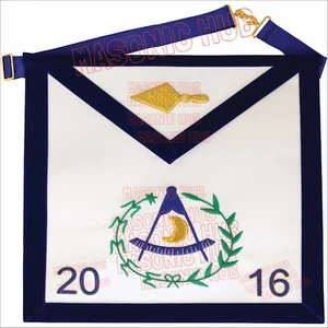 District Deputy Grand Master Lambskin Apron - Grand Lodge of Texas Freemasons - Picture 1 of 8