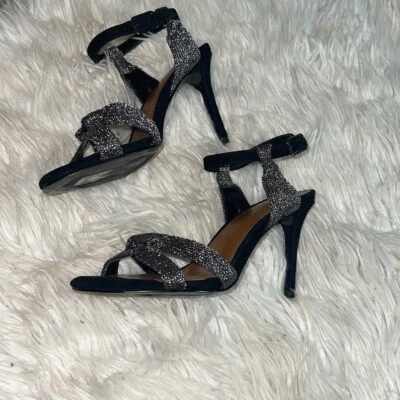 Sandalias H by Halston para mujer talla 6,5 cuero gamuza adorno honda trasera Mariah Foto 1 de 4