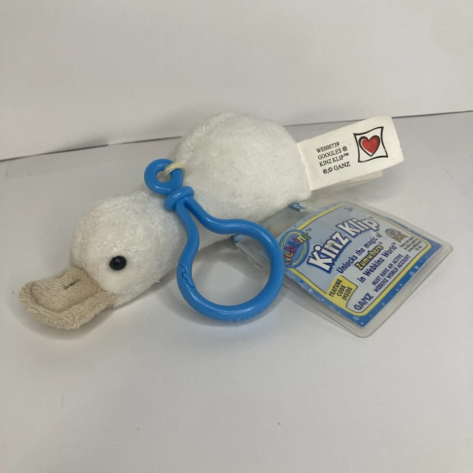 Gafas Lil’ Kinz Klip Llavero Etiquetas Con Código Peluche Juguete RARO 5” Foto 1 de 4