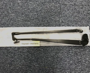 TOYOTA 85211-52520 VITZ NSP130 2013-2017 Front Wiper Arm RHD OEM Parts Genuine - Picture 1 of 11