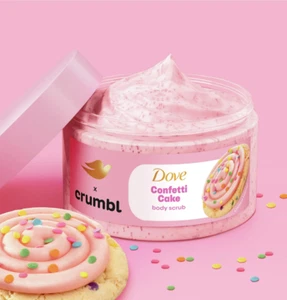 Dove X Crumbl 🎉🧁 Confetti Birthday Cake Cookie Exfoliating Body Scrub 15 oz. - Picture 1 of 5