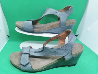 Taos Sheila 2 Silver/Gray Wedge Sandals Italian Leather Women’s Size 9-9.5/ 40 - Image 1 of 4