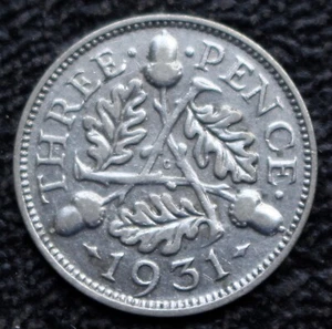 1931 GREAT BRITAIN THREE PENCE .500 SILVER - King George V  - Picture 1 of 3