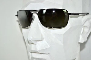 REVO Undercut 3083-01 61-16-126 Black Gray/Gradient/Polarized Mens Sunglasses - Picture 1 of 9