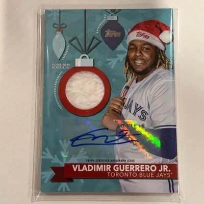 2020 Topps Holiday WalMart Mega Box Auto Relic /10 Vladimir Guerrero Jr #WHHR-VG - Image 1 of 2