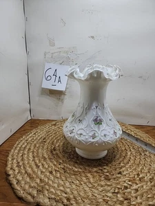 fenton glas vase signiert J. Andrick weiß mit lila Blumen gestempelt - Bild 1 von 9