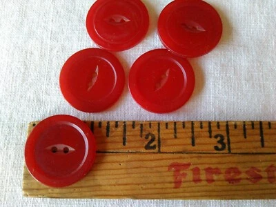 VINTAGE CHERRY RED BAKELITE BUTTONS SET OF 5 TESTED SEWING BUTTONS COLLECT - Image 1 of 3