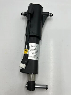 Sunrise Medical Centermount Foot Actuator 244813 for Quickie Powerchair #J208 - Image 1 of 4